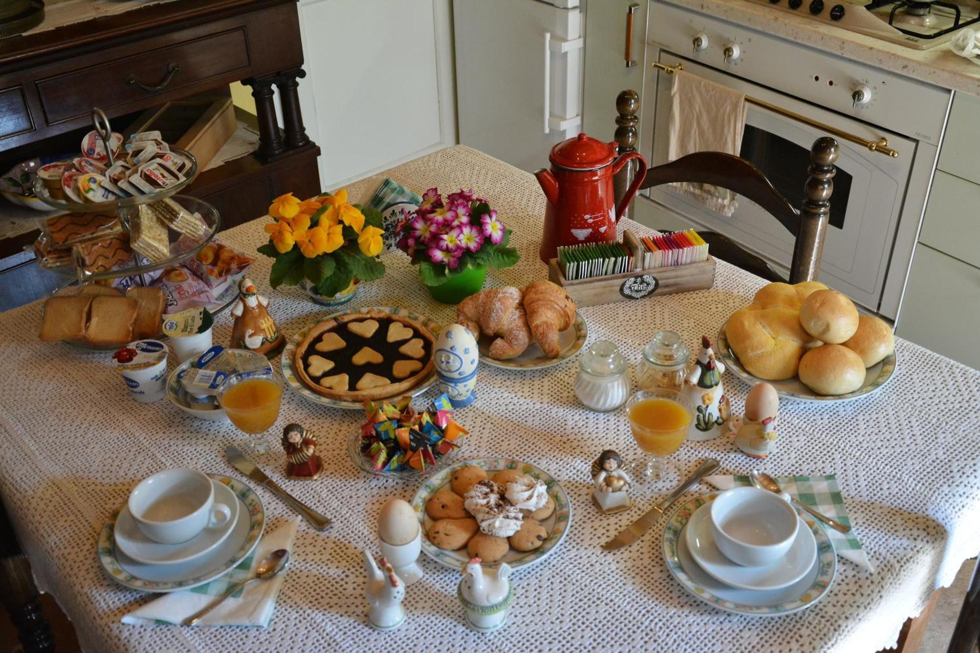 A Casa Di Susi Bed & Breakfast Кастелнуово дел Гарда Екстериор снимка